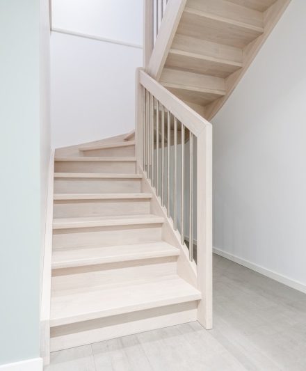 Oak stairs in Norway. Project no. 65
